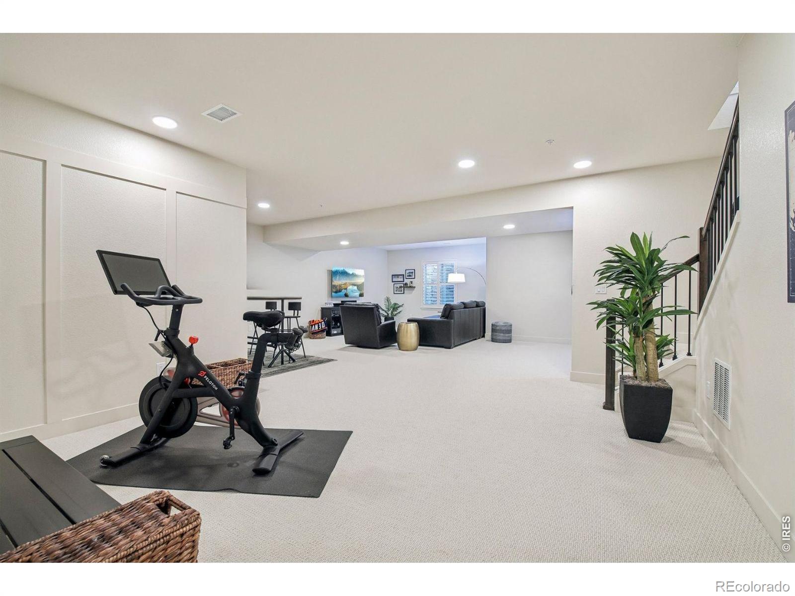 8263 S Queen Street Littleton CO 80127