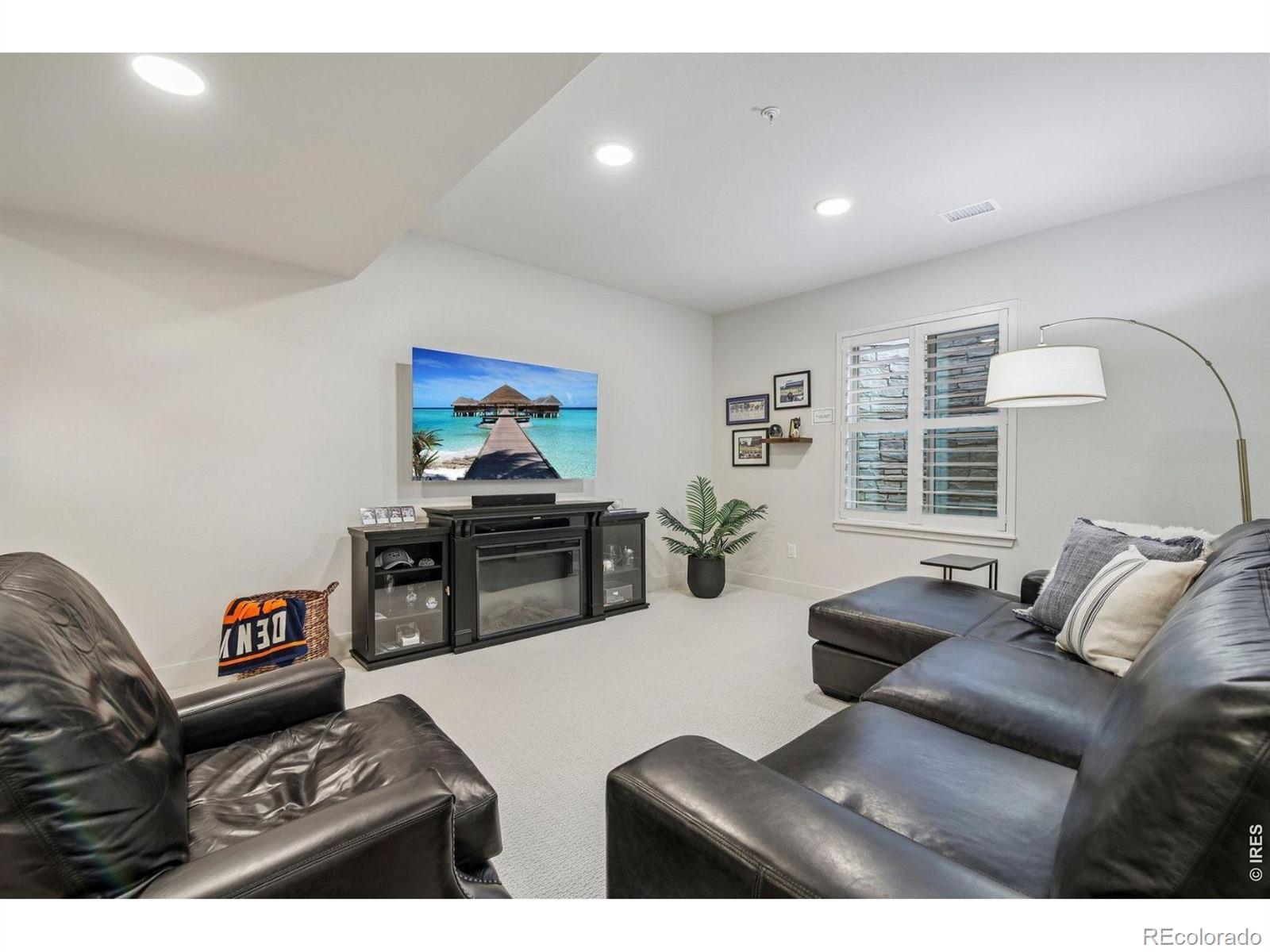 8263 S Queen Street Littleton CO 80127