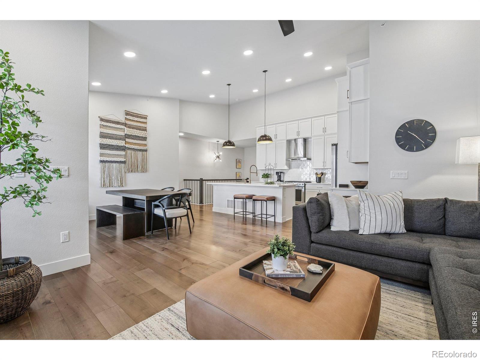 8263 S Queen Street Littleton CO 80127