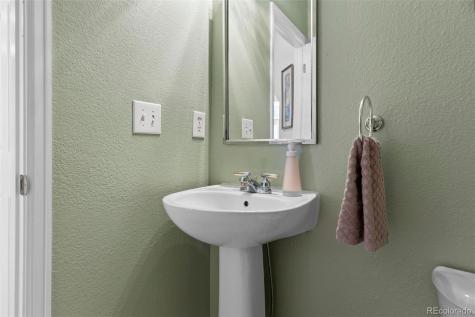 2760 W Greens Court Littleton CO 80123
