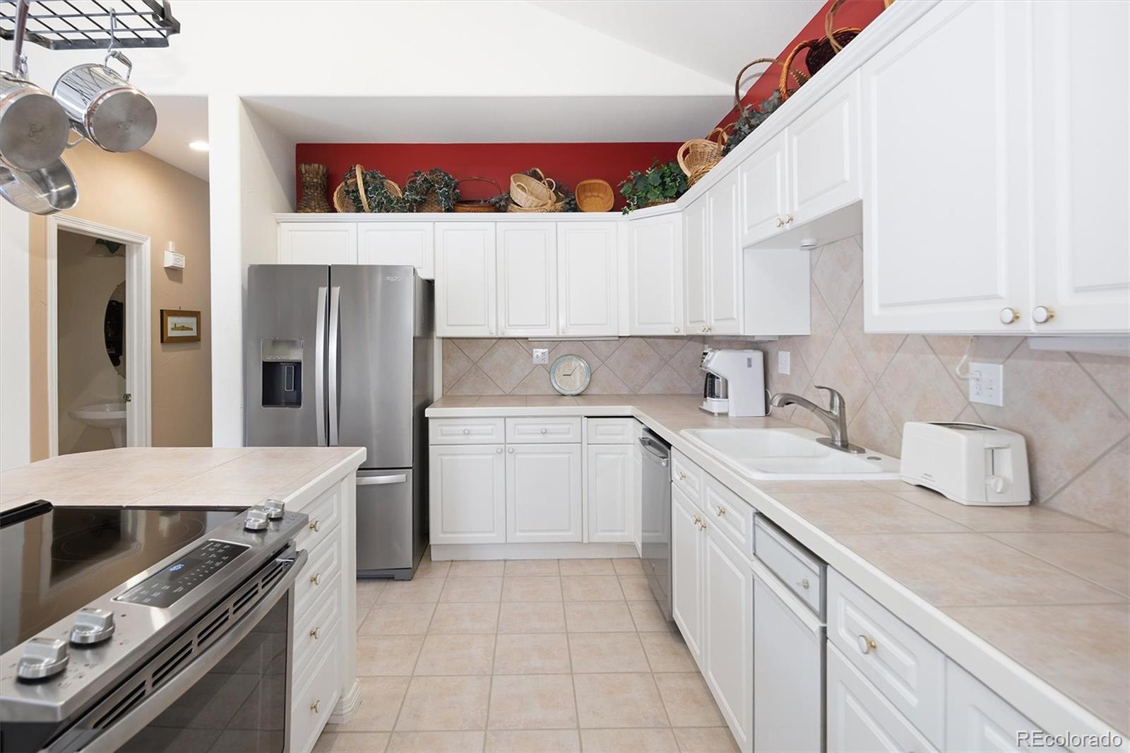 9827 Greensview Circle Lone Tree CO 80124