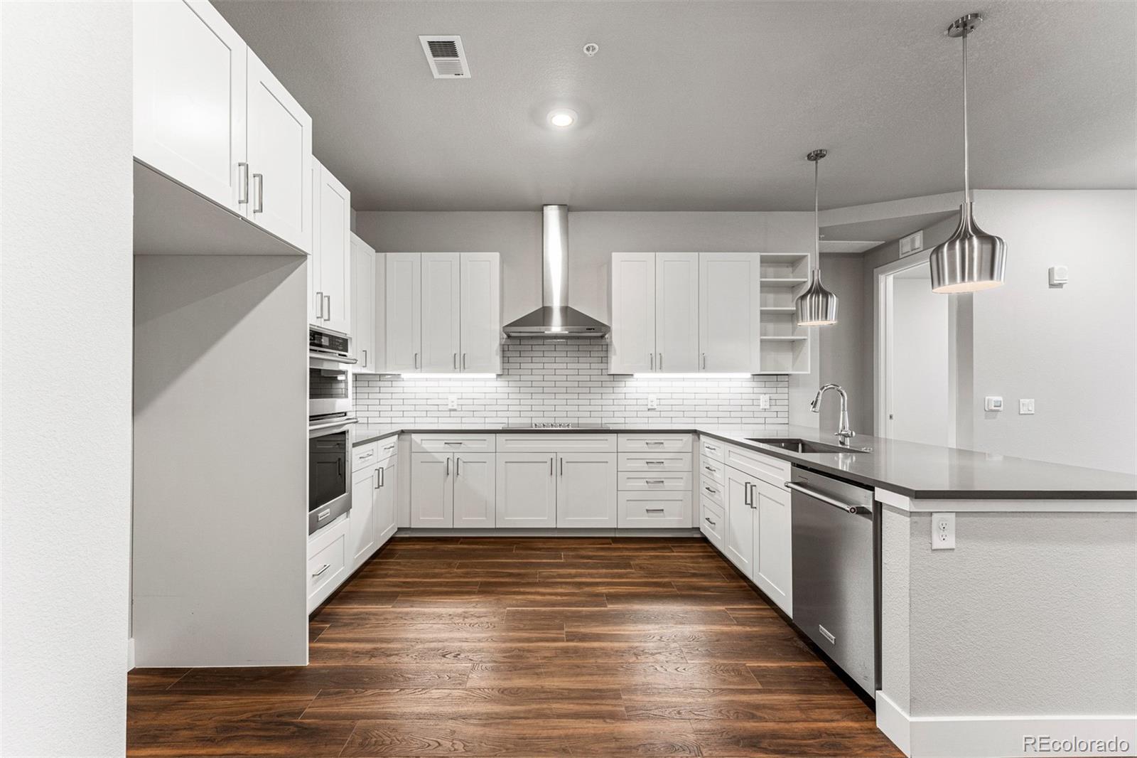 20 Wilcox Street Castle Rock CO 80104