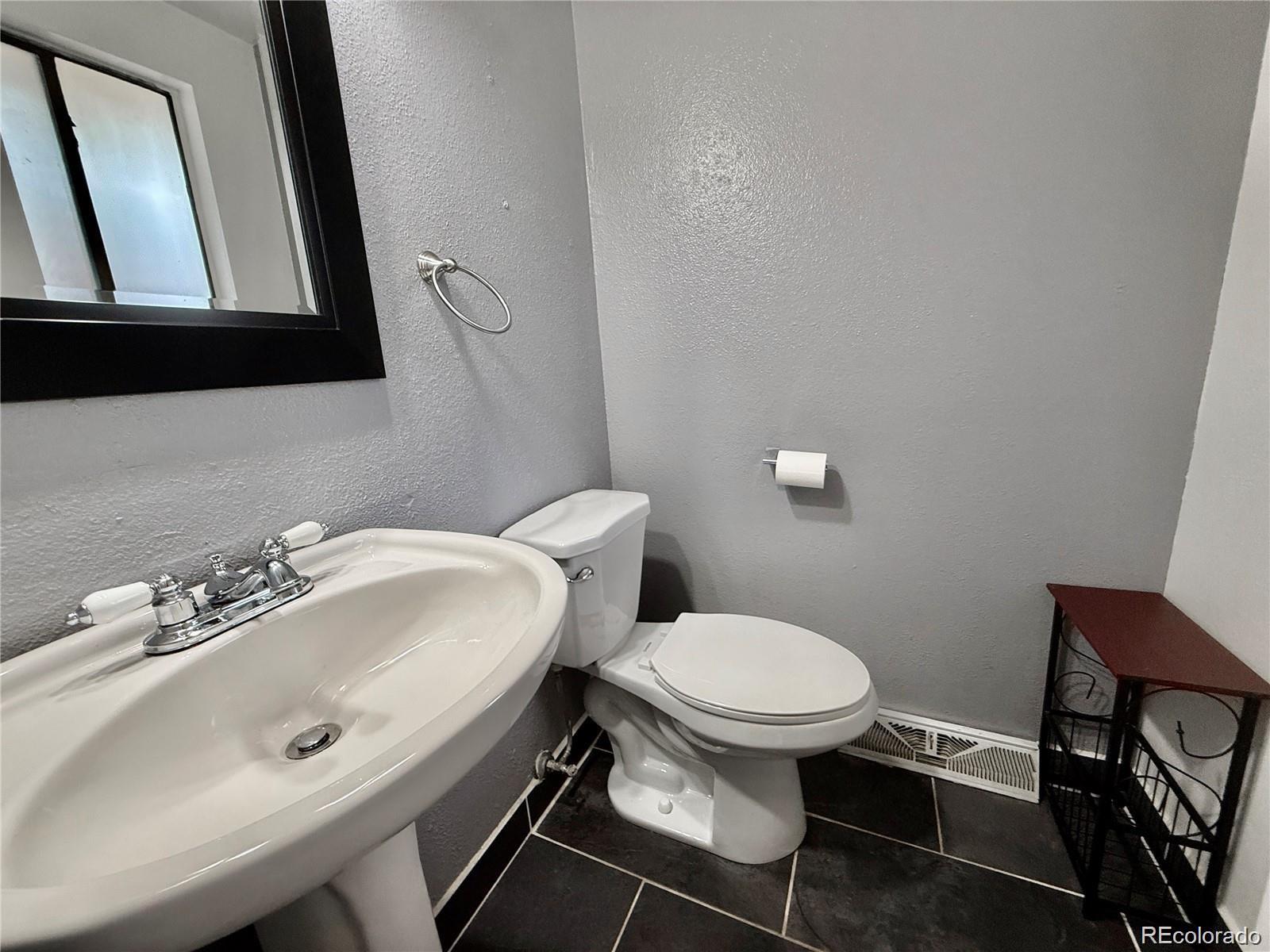 6486 W 80th Drive Arvada CO 80003