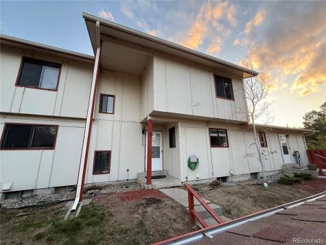 6486 W 80th Drive Arvada CO 80003