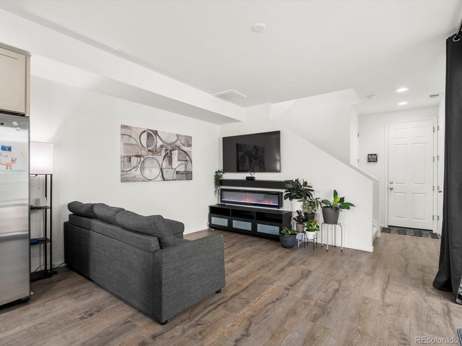 24333 E 41st Avenue Aurora CO 80019