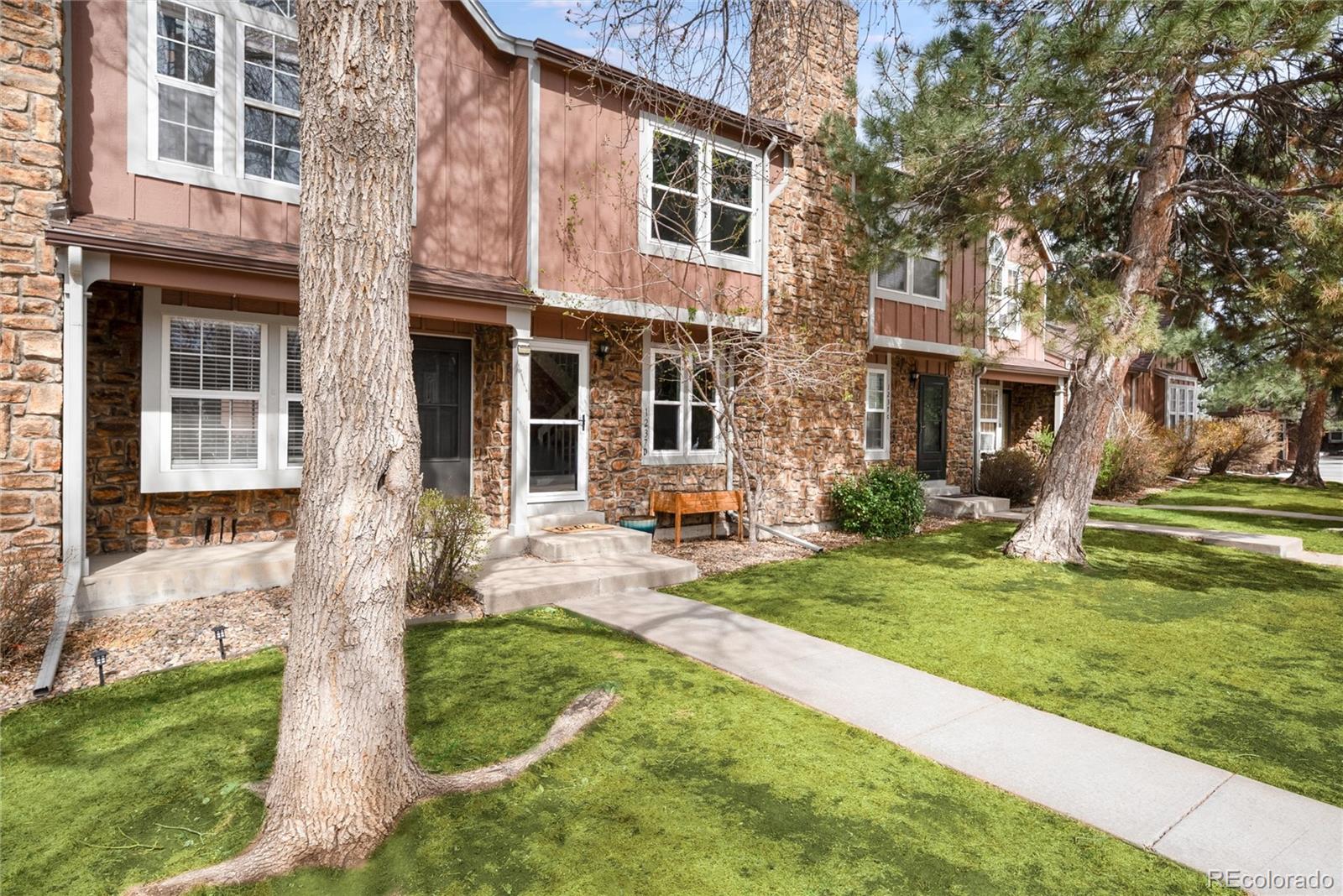 1237 S Flower Circle Lakewood CO 80232