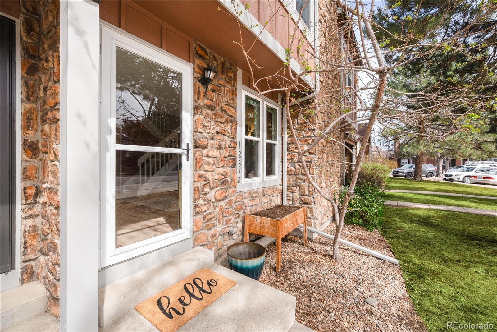 1237 S Flower Circle Lakewood CO 80232