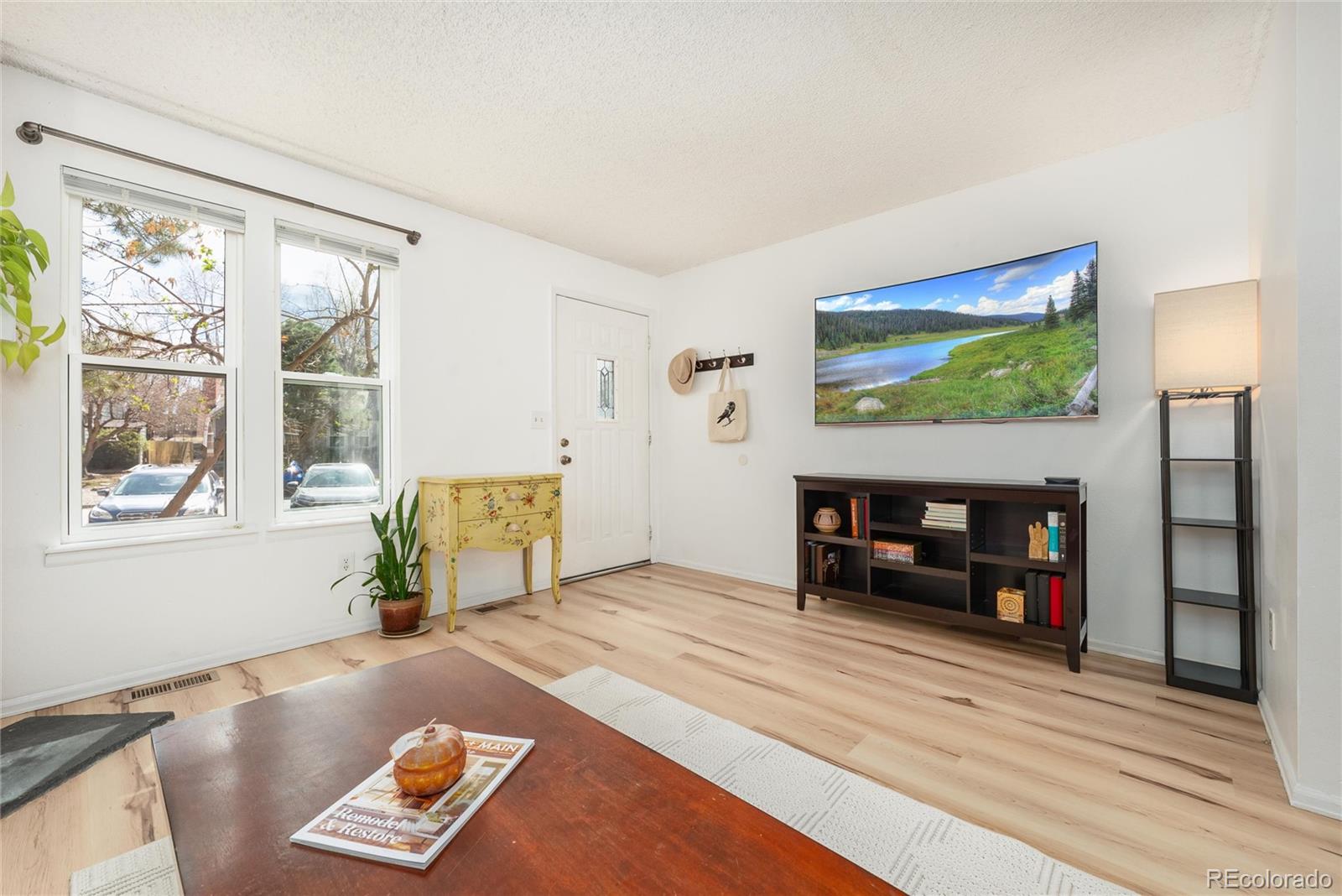 1237 S Flower Circle Lakewood CO 80232