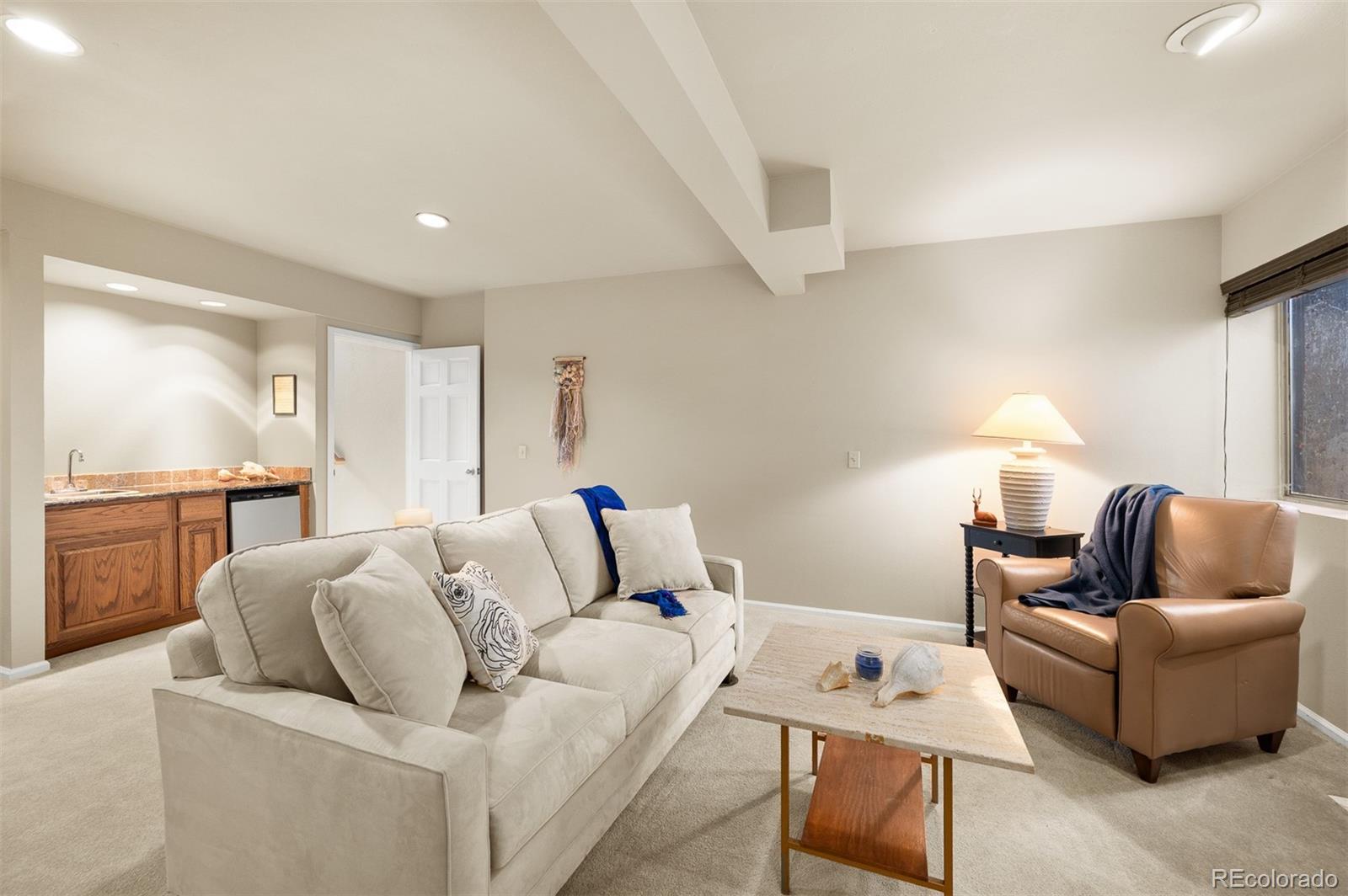 8505 E Temple Drive E Denver CO 80237
