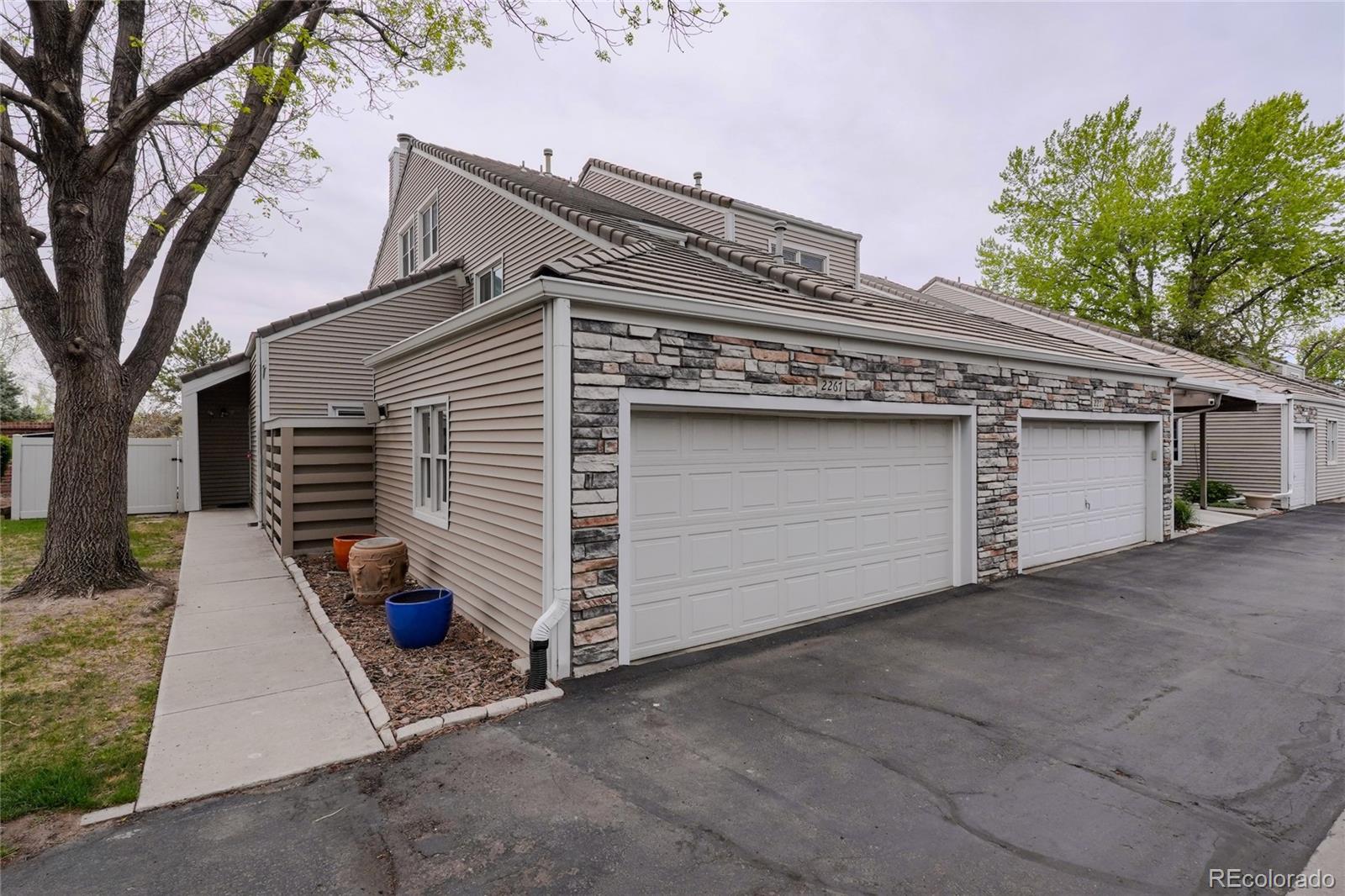 2267 S Yosemite Circle Denver CO 80231