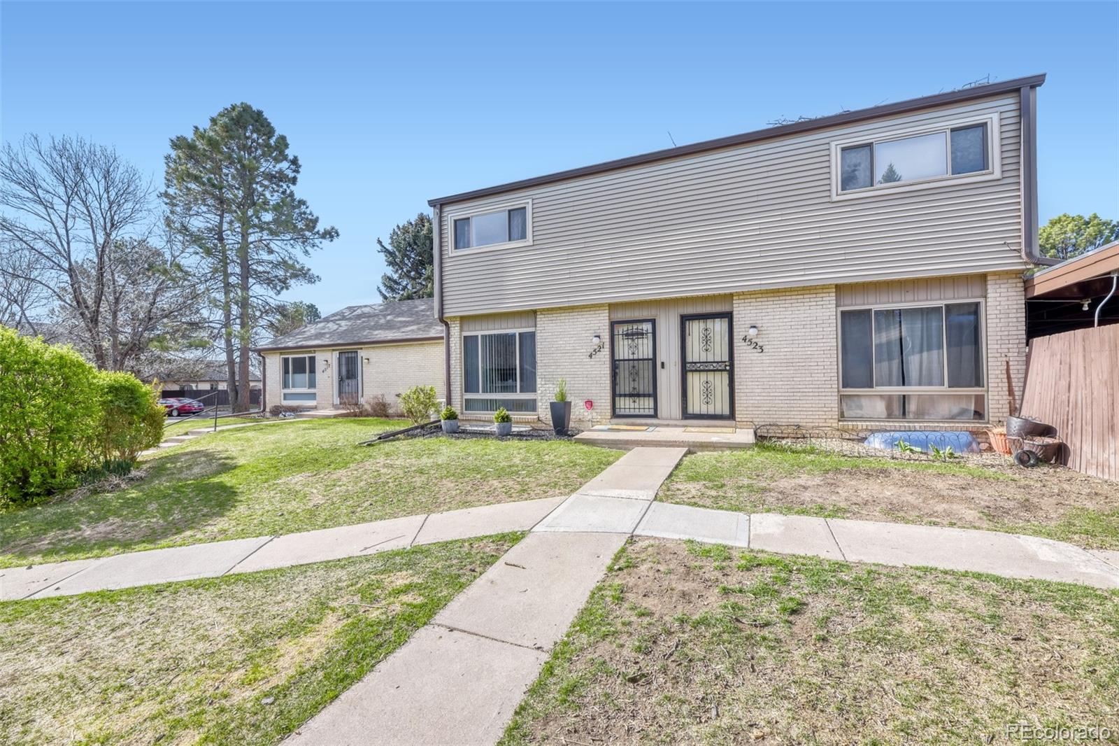 4521 W Ponds Circle Littleton CO 80123
