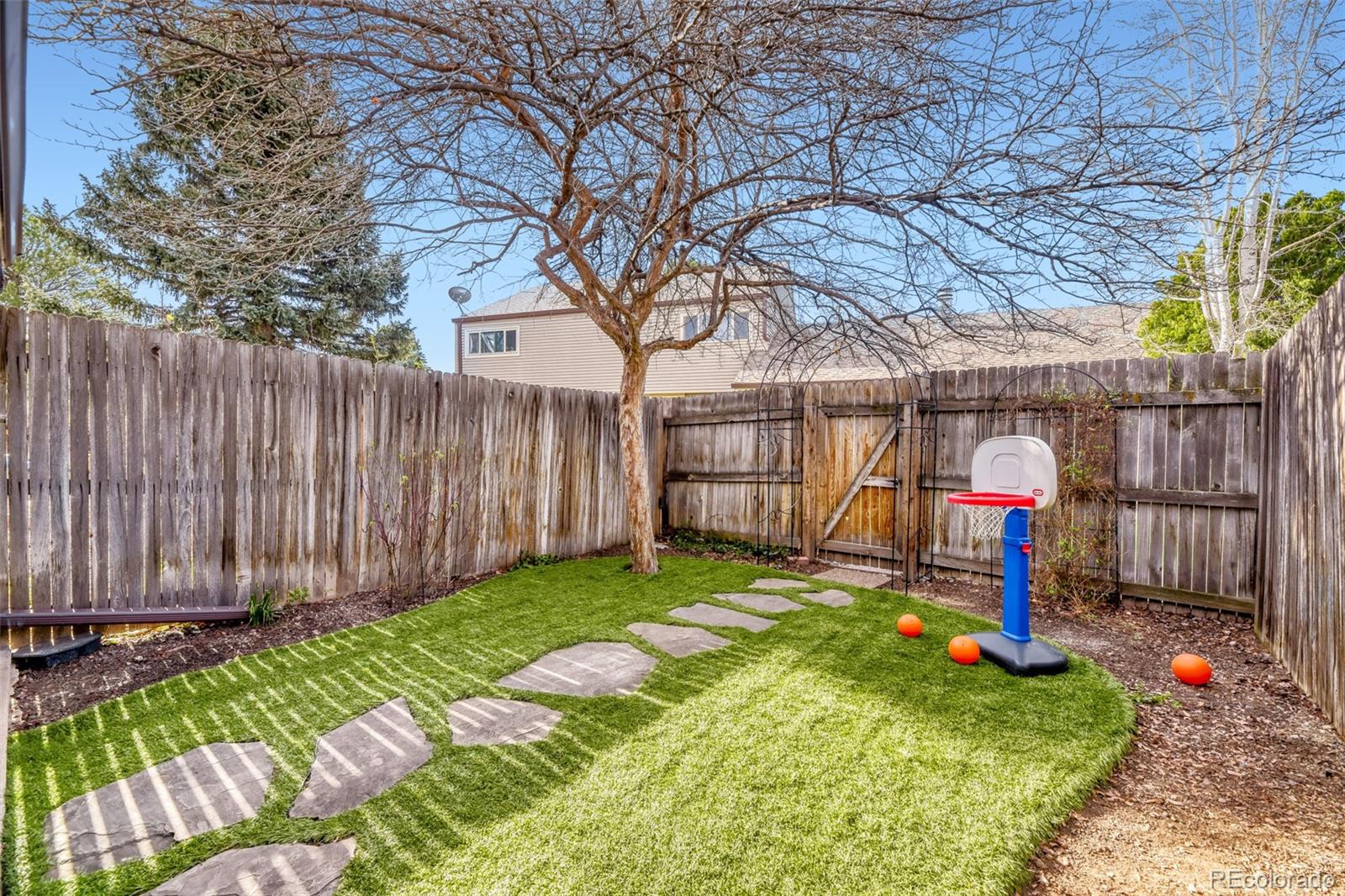 4521 W Ponds Circle Littleton CO 80123