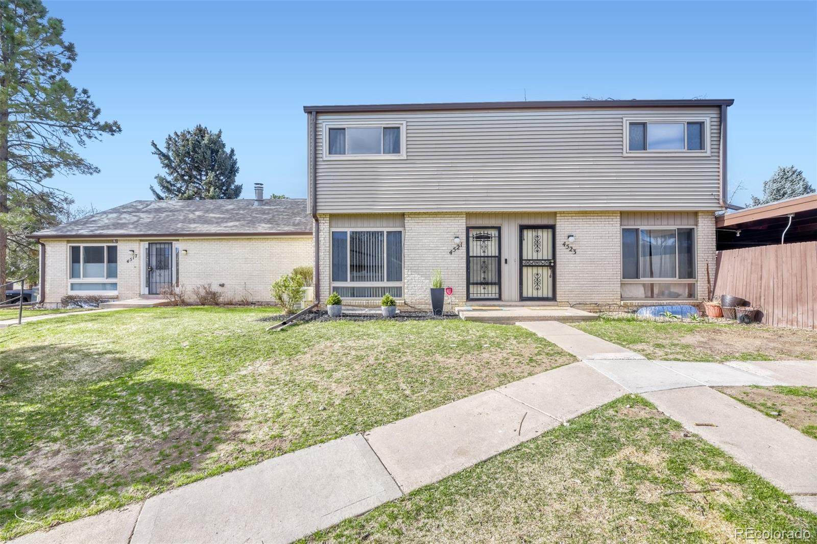 4521 W Ponds Circle Littleton CO 80123