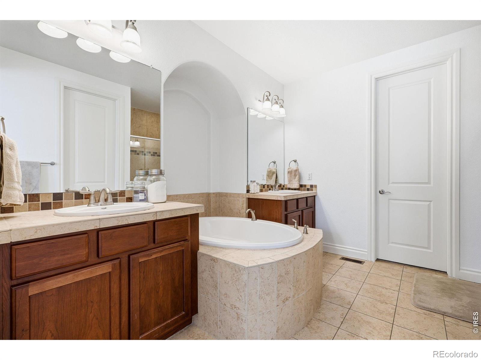 9165 Kornbrust Drive Lone Tree CO 80124