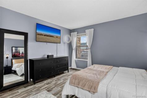4866 S Dudley Street Littleton CO 80123