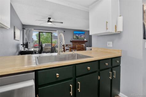 4866 S Dudley Street Littleton CO 80123
