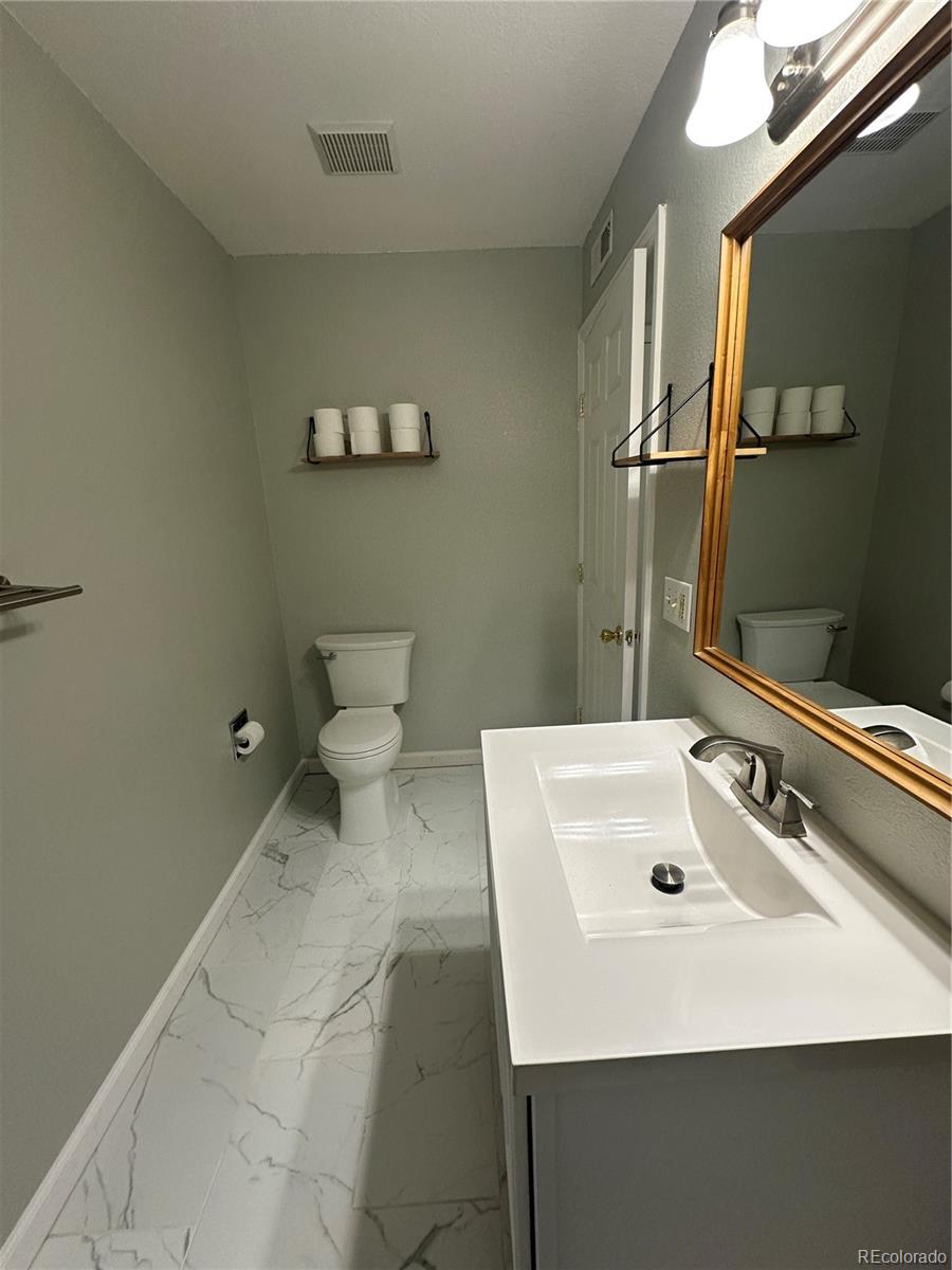 13085 W Cedar Drive Lakewood CO 80228