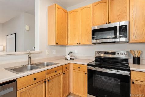 8465 S Holland Way Littleton CO 80128