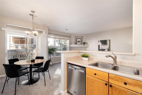 8465 S Holland Way Littleton CO 80128