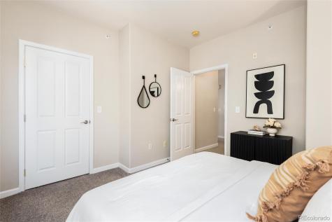 8465 S Holland Way Littleton CO 80128