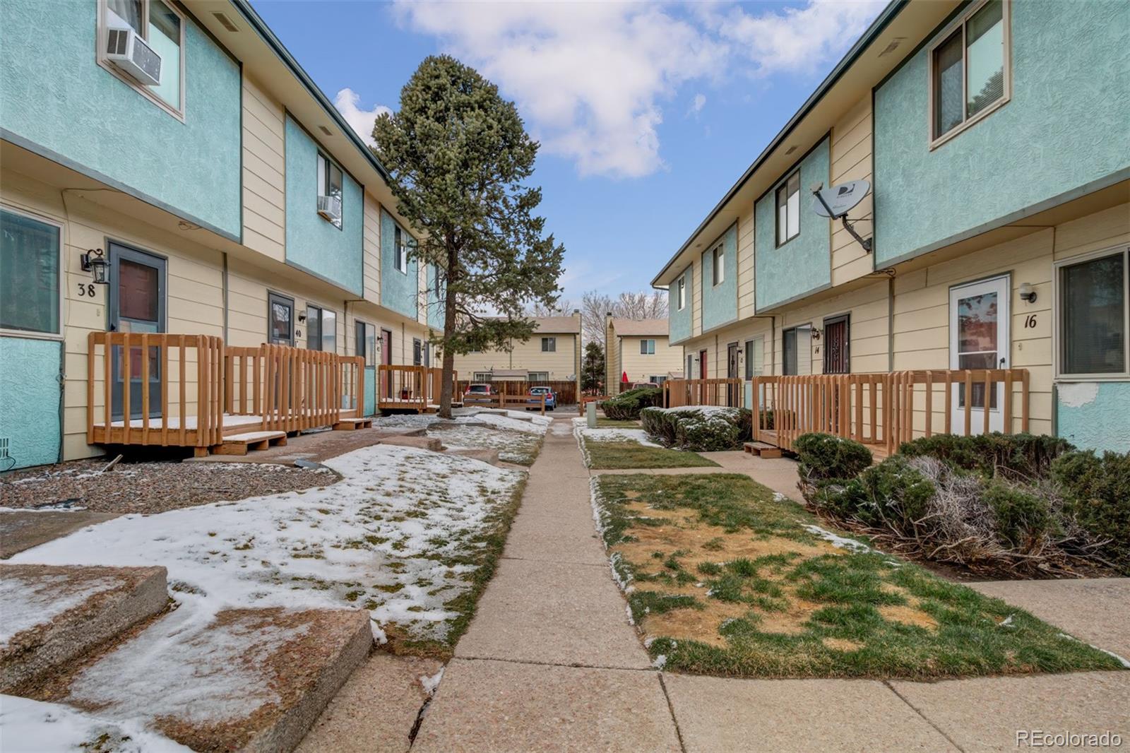 40 Murray Heights Drive Colorado Springs CO 80916