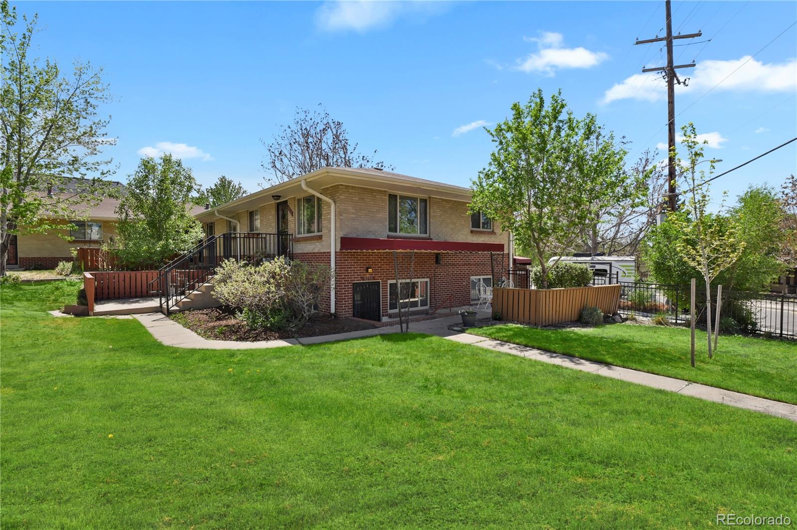 3290 W Fairview Place Denver CO 80211