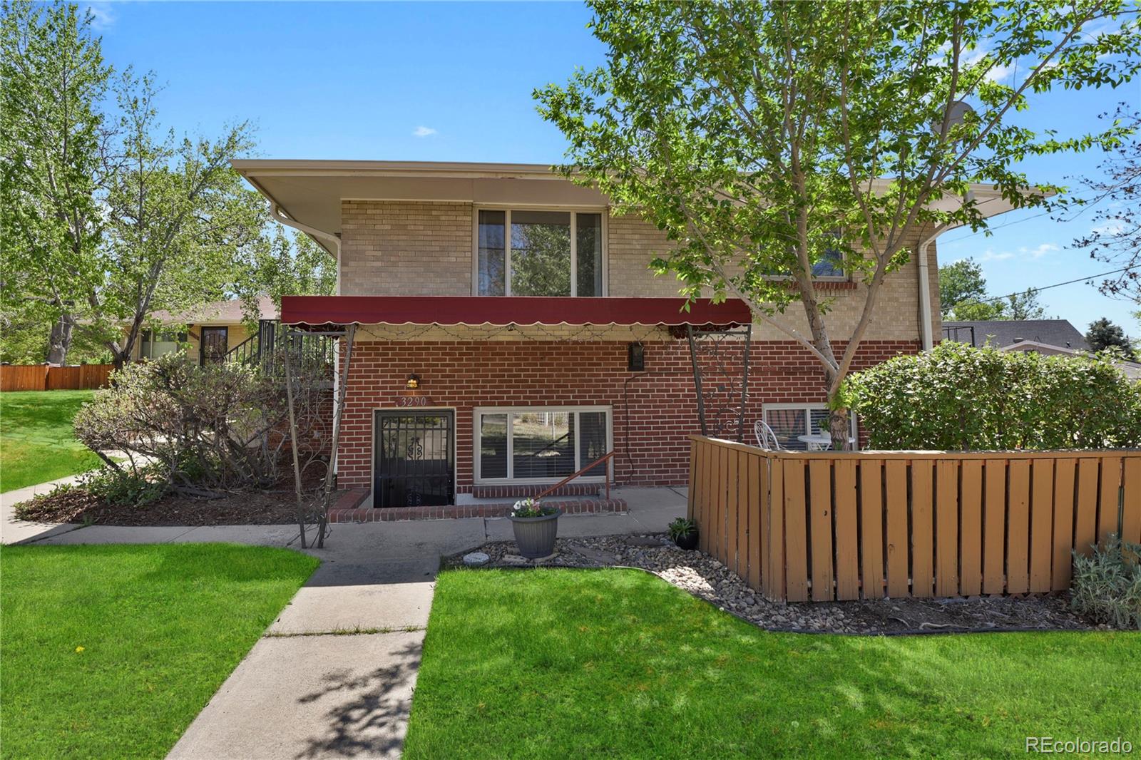 3290 W Fairview Place Denver CO 80211
