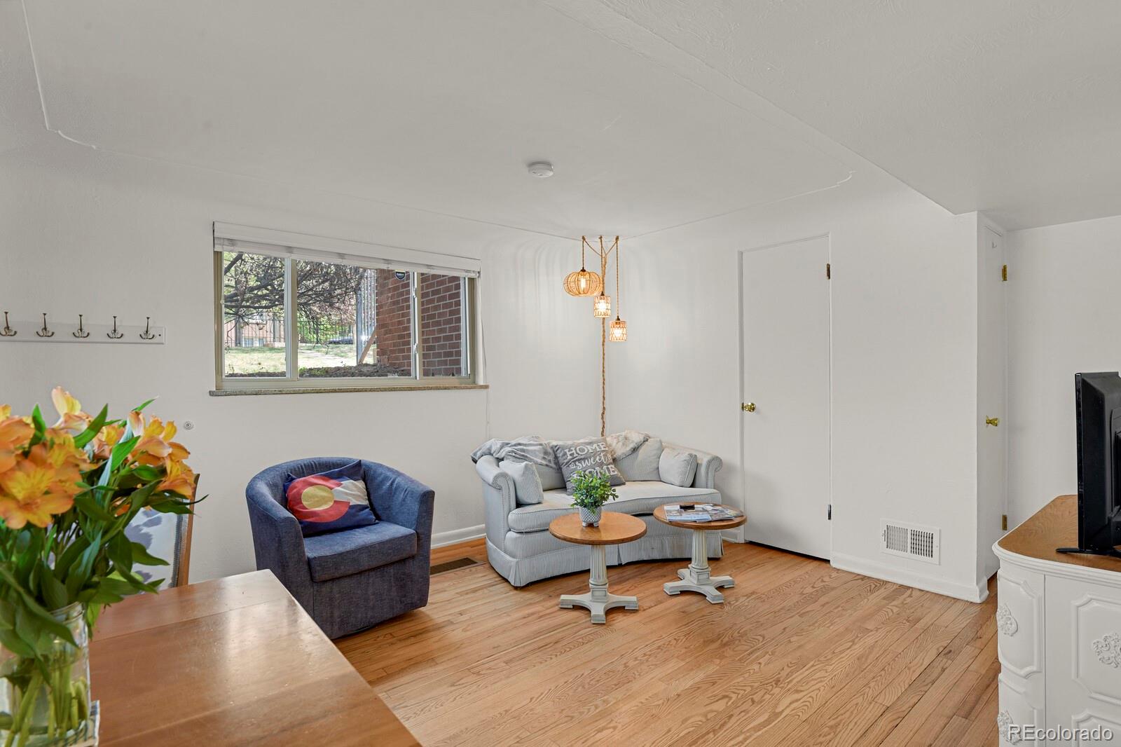 3290 W Fairview Place Denver CO 80211