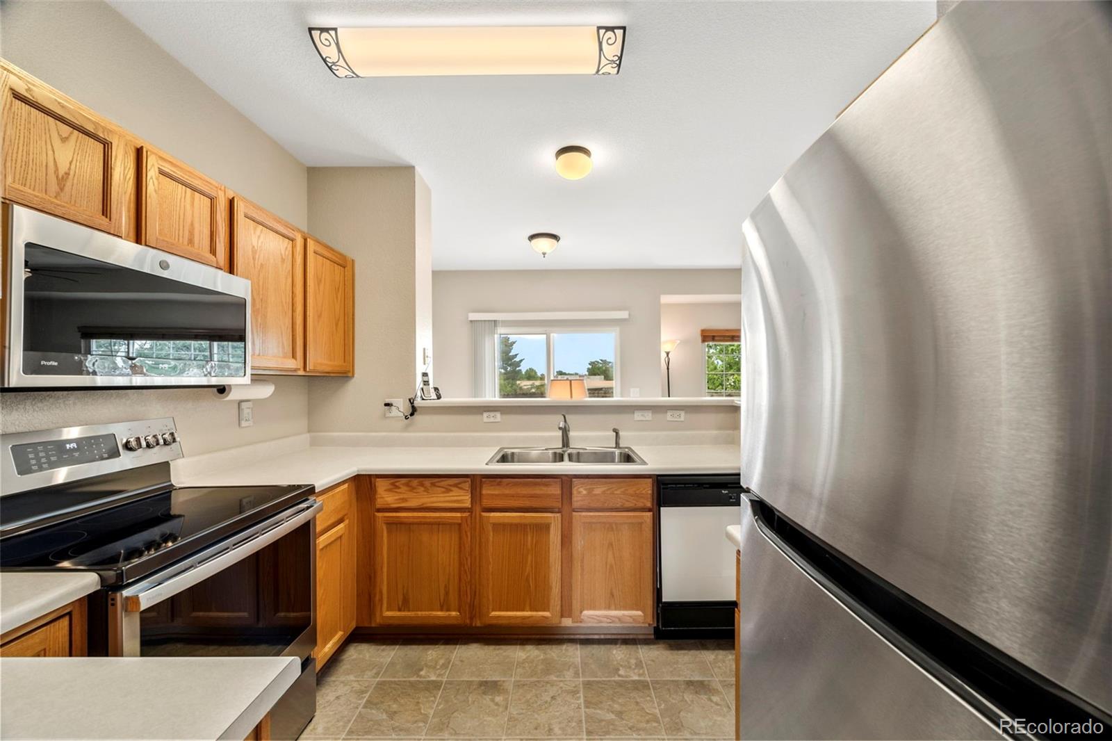 228 Quari Street Aurora CO 80011
