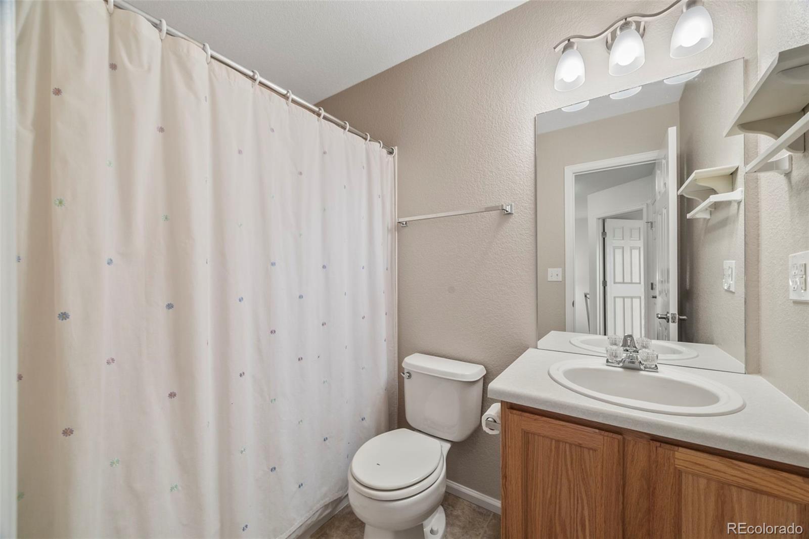 228 Quari Street Aurora CO 80011