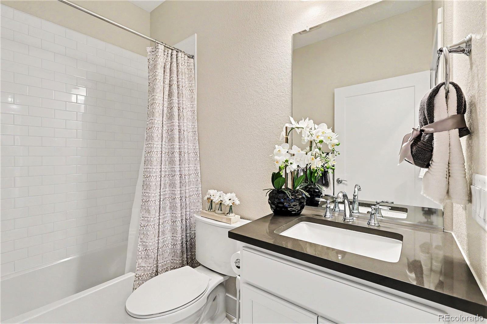 6874 Zuni Court Denver CO 80221