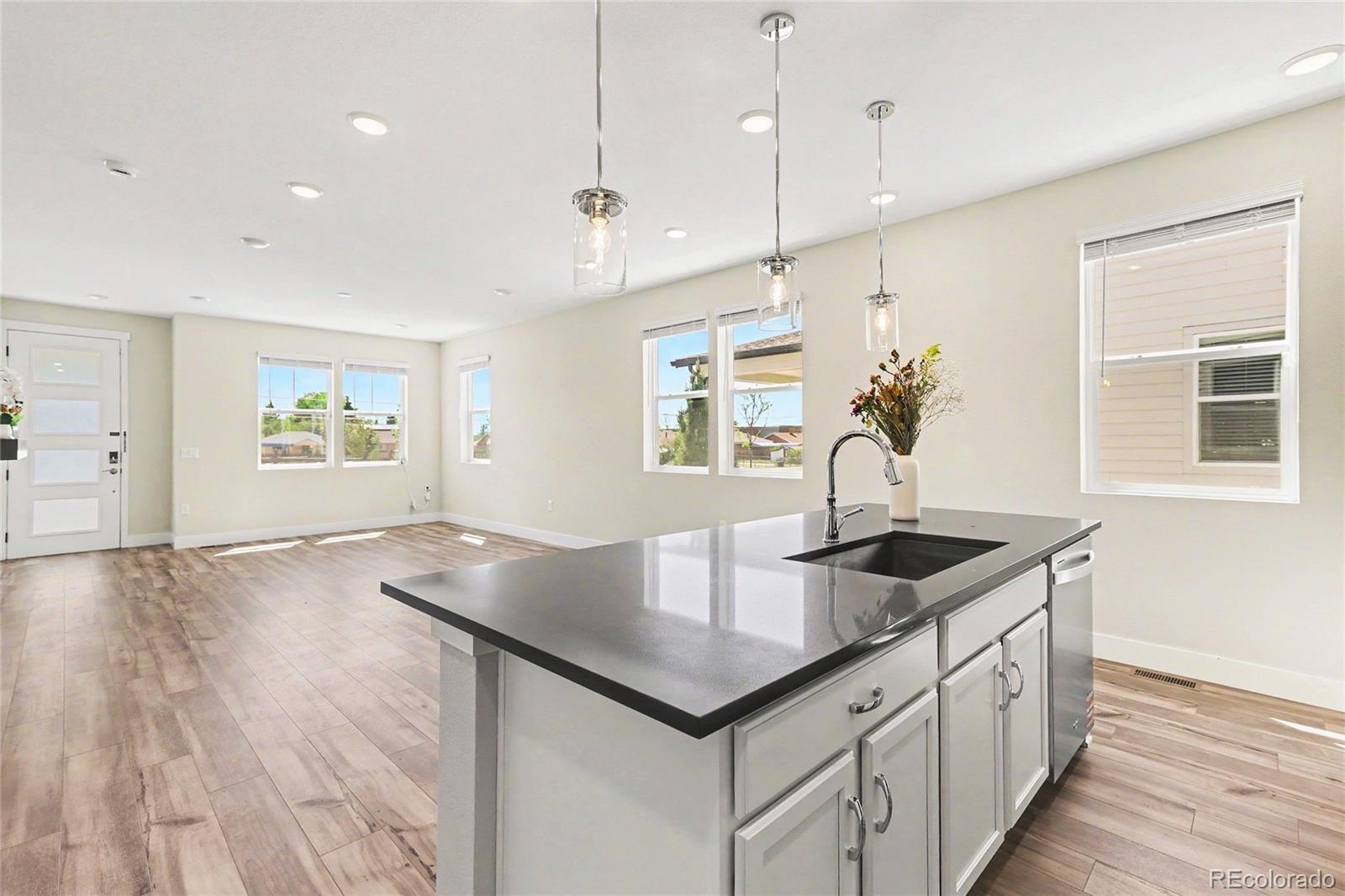 6874 Zuni Court Denver CO 80221