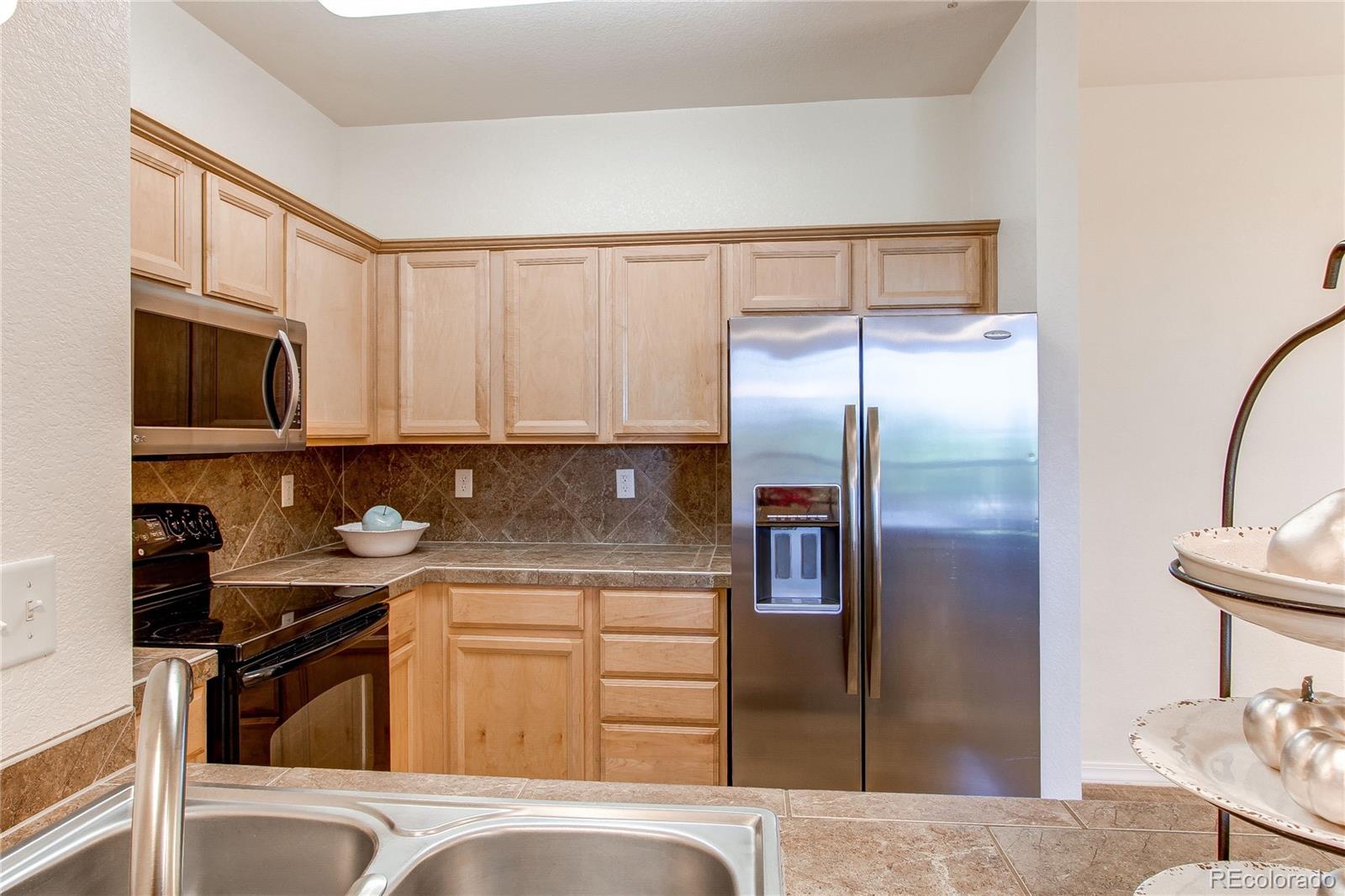 804 Summer Hawk Drive Longmont CO 80504