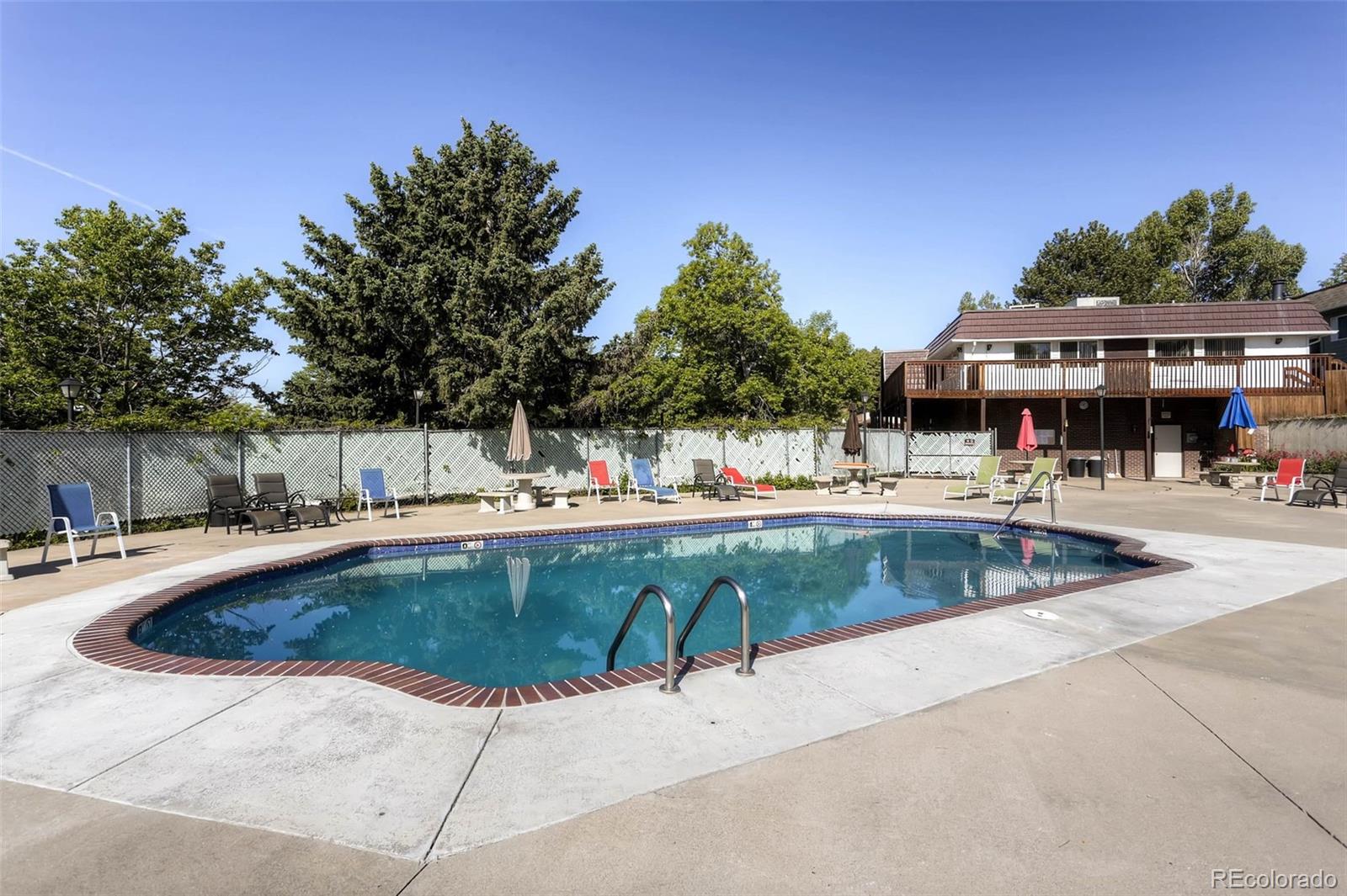 9859 Croke Drive Denver CO 80260