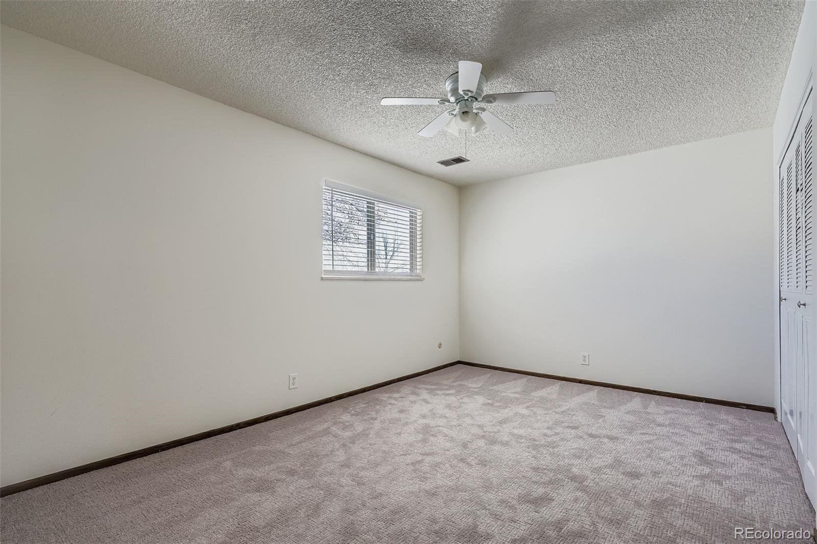 9859 Croke Drive Denver CO 80260