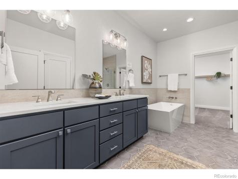 5707 3rd Street Greeley CO 80634