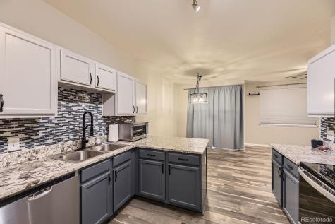 22520 E Ontario Drive Aurora CO 80016