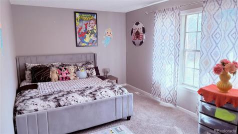 1915 S Oakland Way Aurora CO 80014