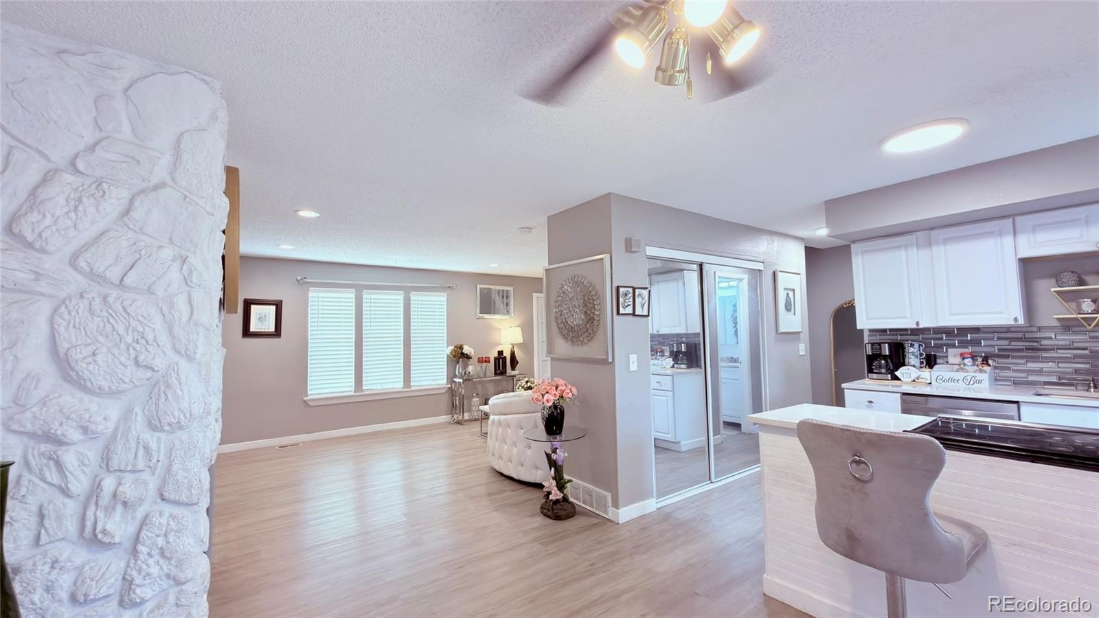 1915 S Oakland Way Aurora CO 80014