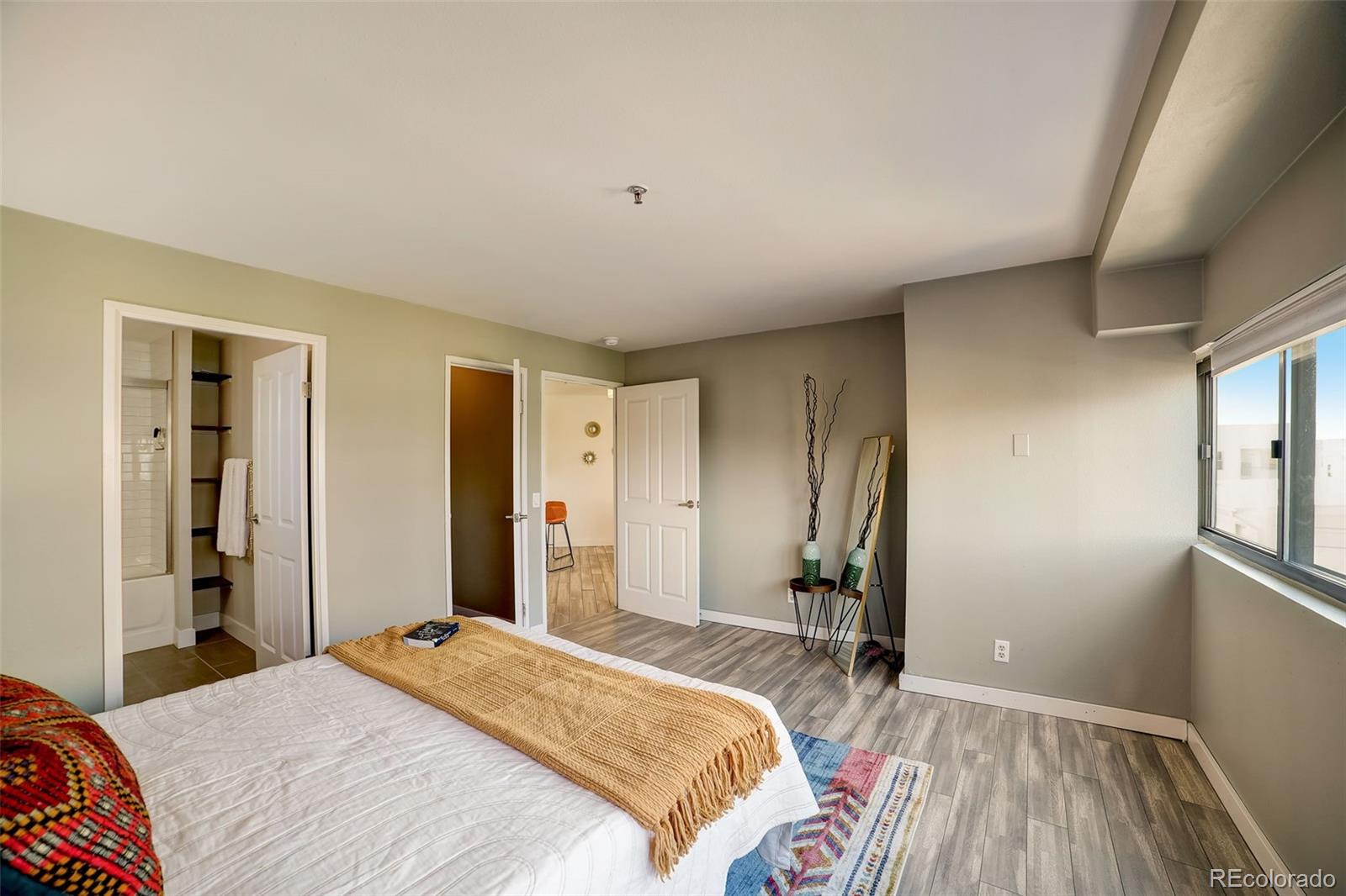 100 Park Avenue Denver CO 80205
