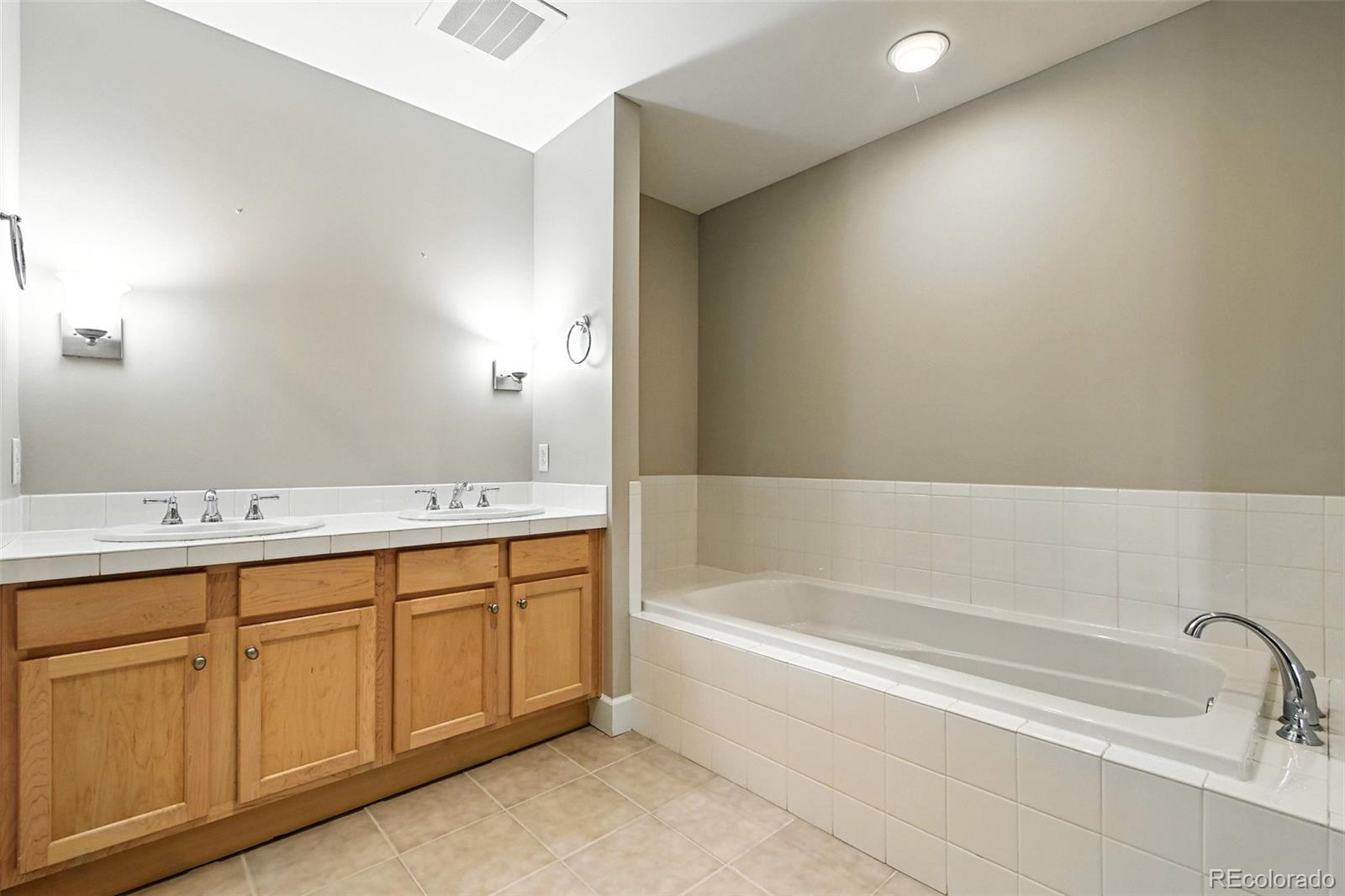 1631 N Emerson Street Denver CO 80218