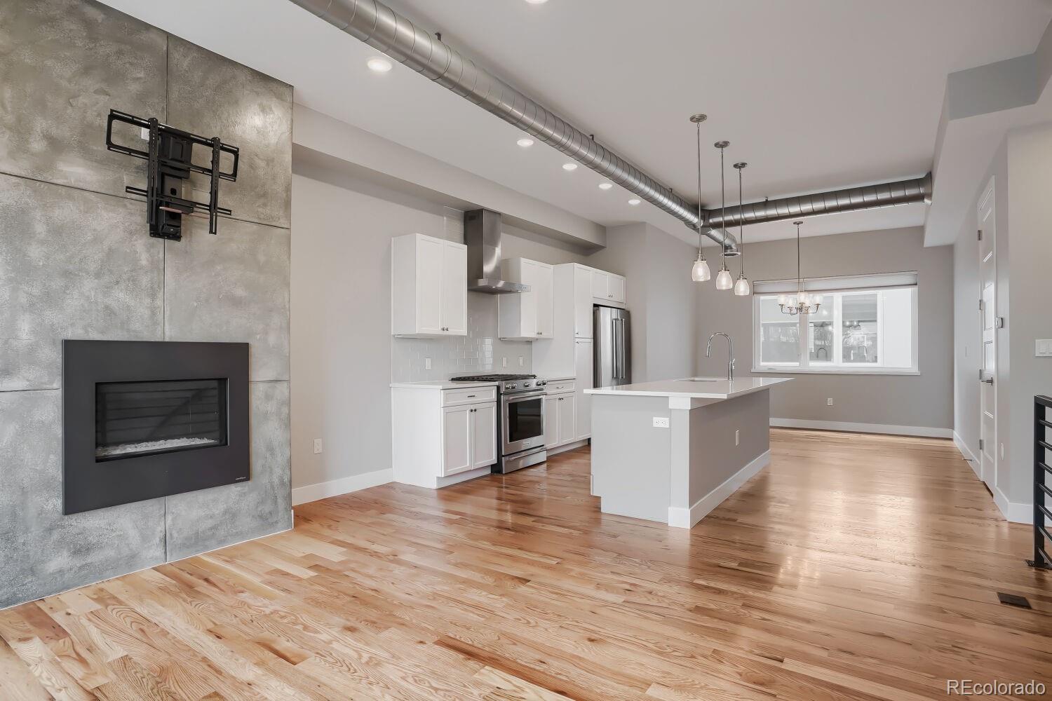 2833 W 25th Avenue Denver CO 80211