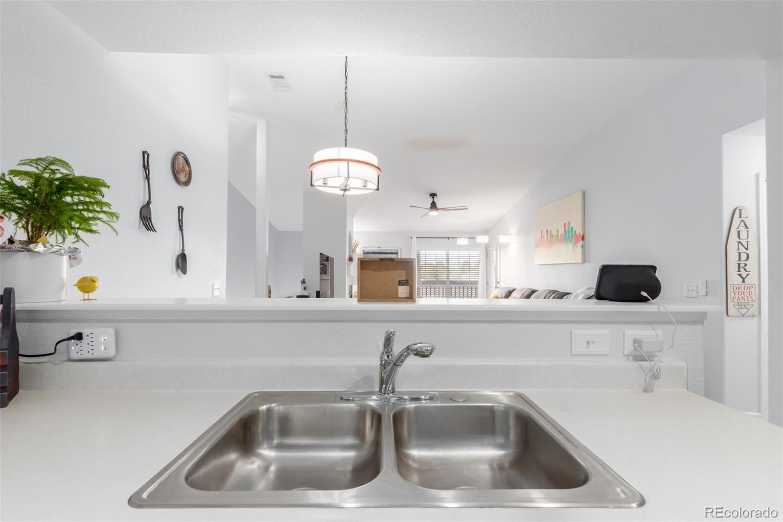 4211 S Blackhawk Circle Aurora CO 80014