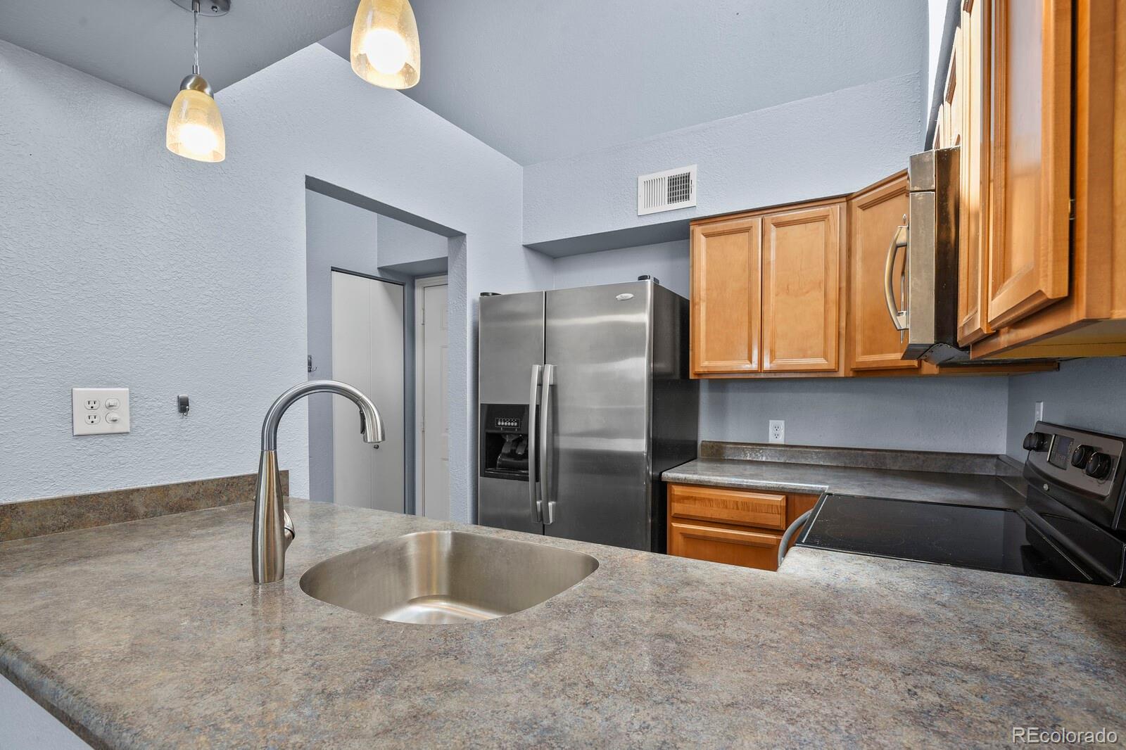 6475 S Dayton Street Englewood CO 80111