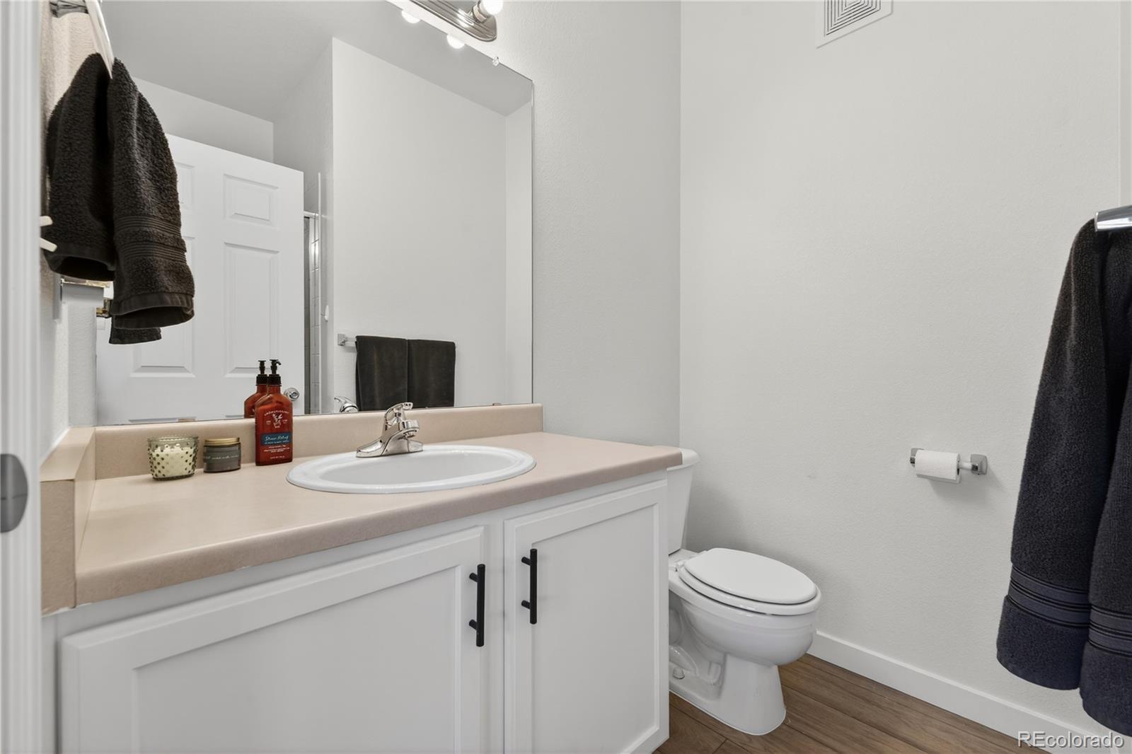 18726 E Yale Circle Aurora CO 80013