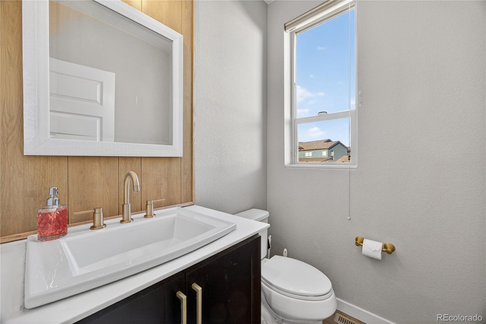7959 E 54th Place Denver CO 80238