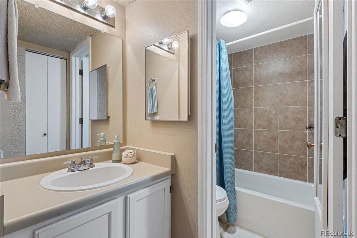 3121 S Tamarac Drive Denver CO 80231