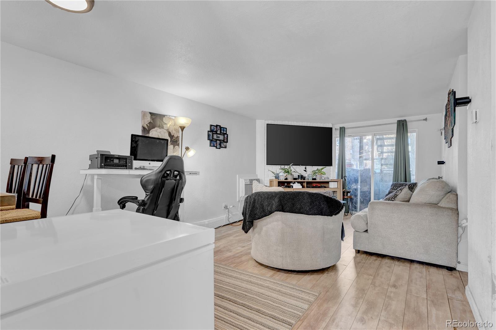 2190 S Holly Street Denver CO 80222