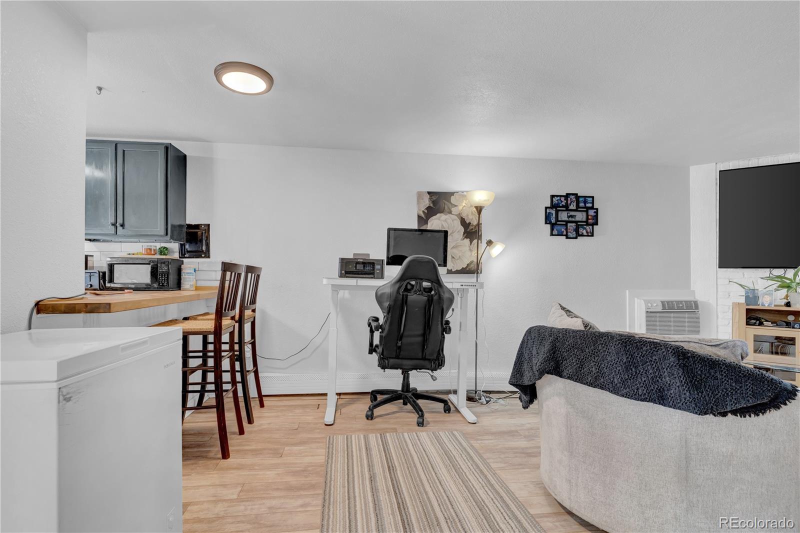 2190 S Holly Street Denver CO 80222