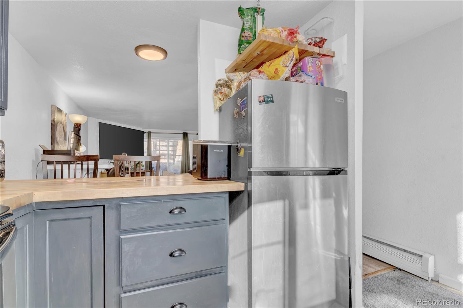 2190 S Holly Street Denver CO 80222